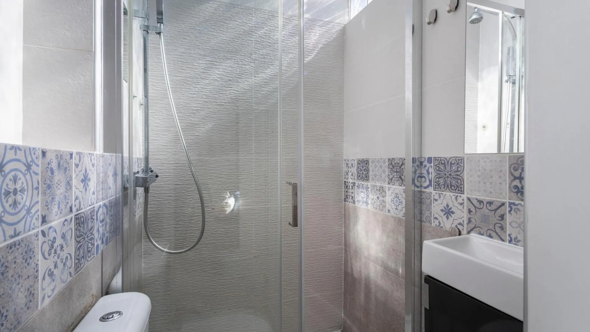 Lemon Hostel Φάρο 0*,